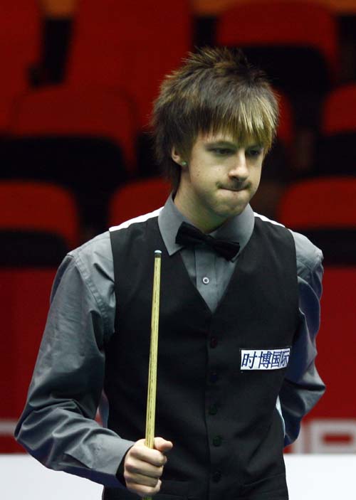 他在年龄增 他在年龄增