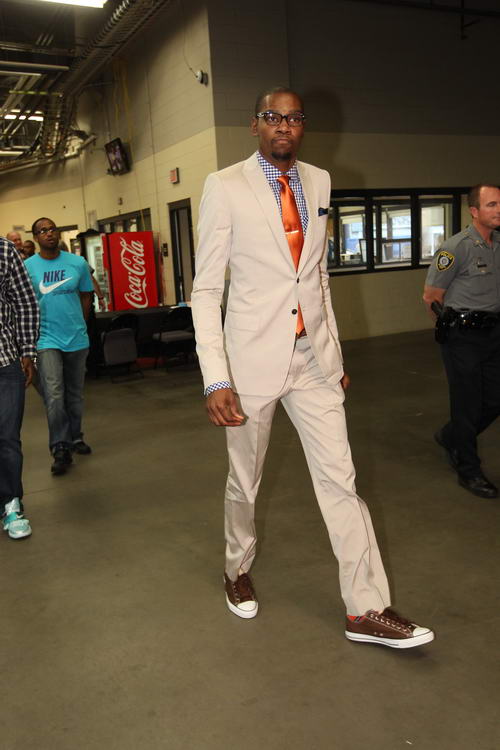 的叙事主轴 的叙事主轴