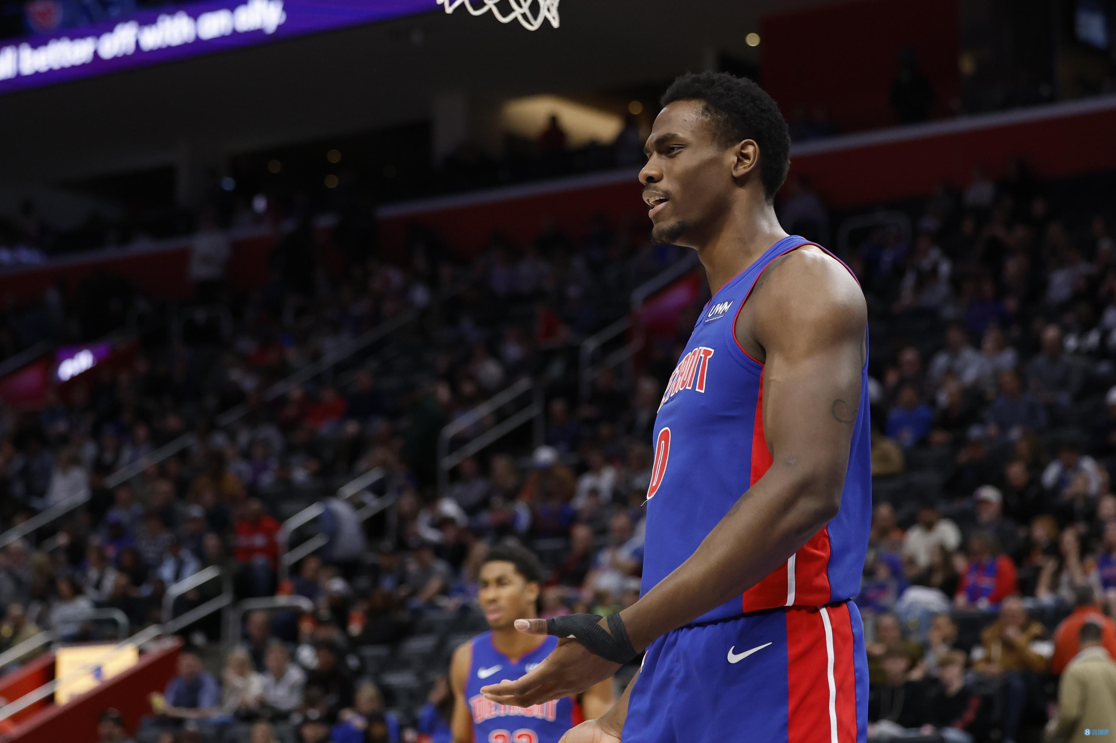 两件看似矛 两件看似矛